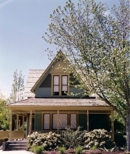 Hannan House 1999