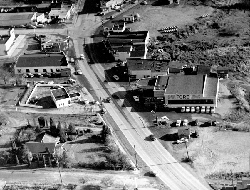 aerial_view_green_motors_area_1952-sm